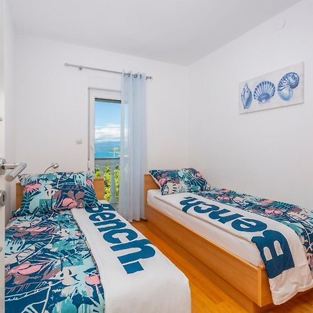 Apartments By The Sea Njivice, Krk - 5296 Exterior foto